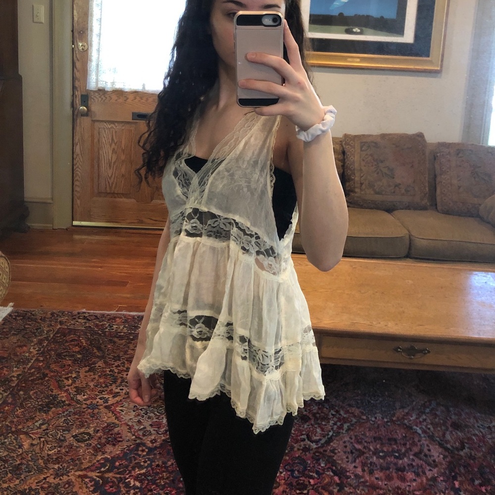 ❌FREE PEOPLE Silky Lace Cream Top - Picture 6 of 7